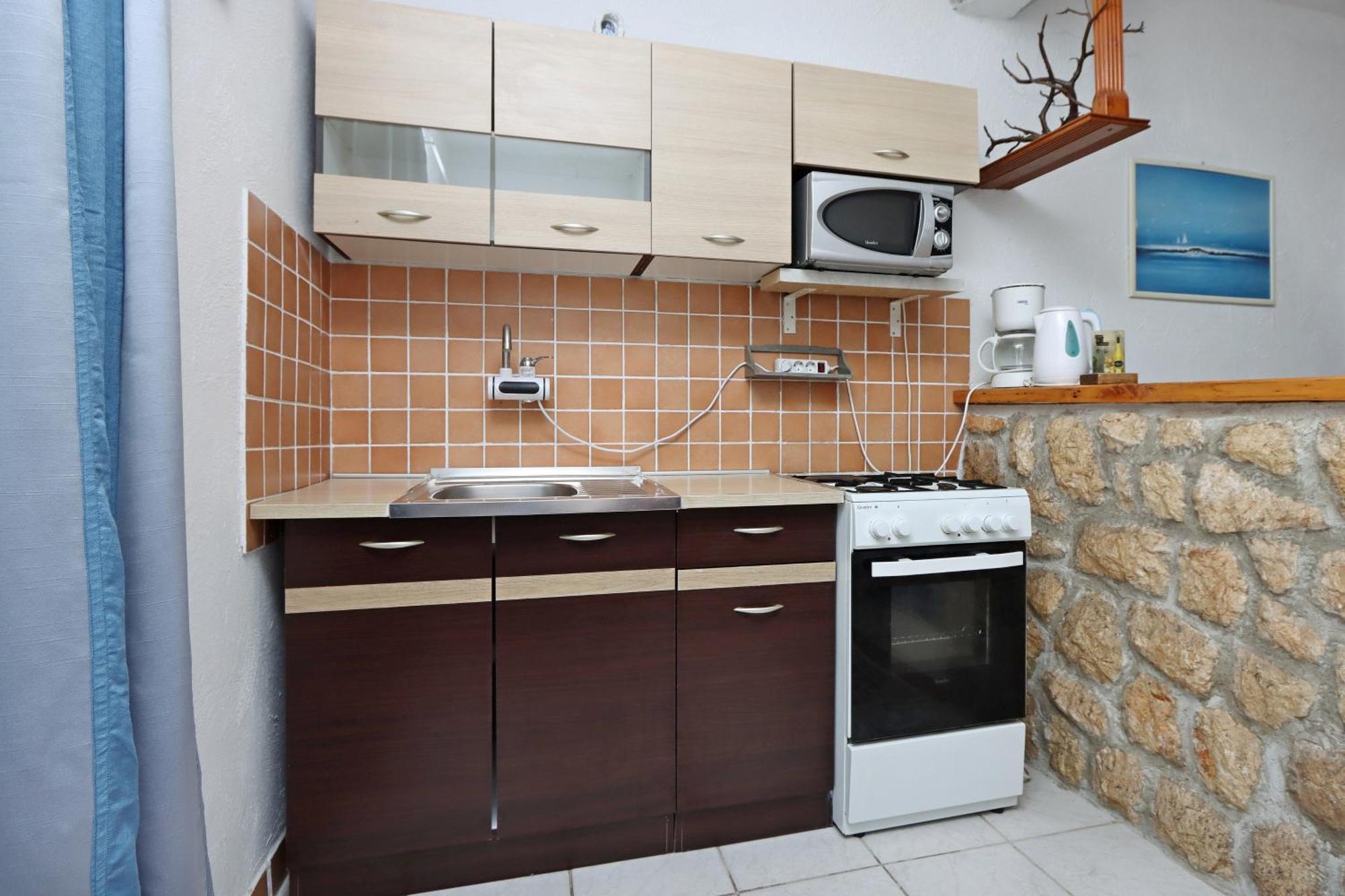 Apartments With A Parking Space Senj - 5571 Стая снимка