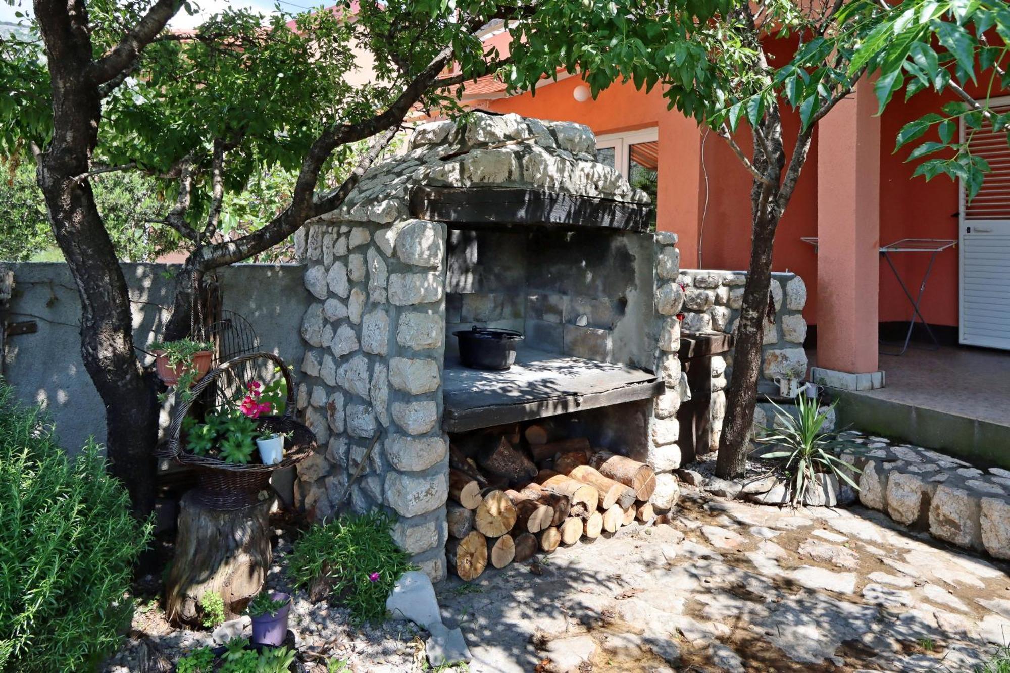Apartments With A Parking Space Senj - 5571 Екстериор снимка